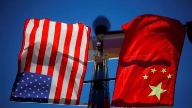 US flag and Chinese flag